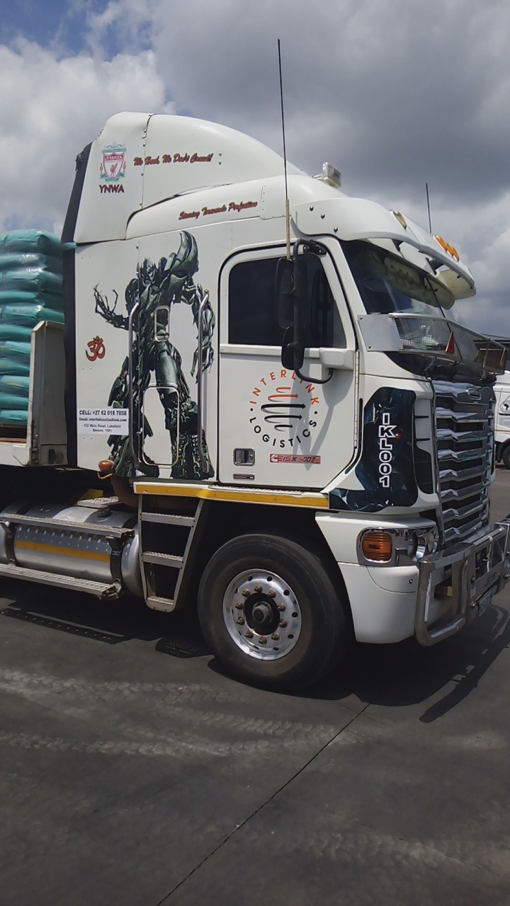 Interlink Logistics alternate angle